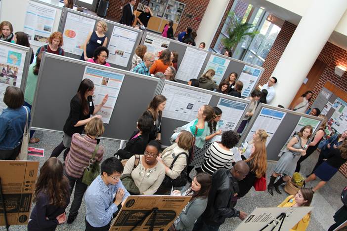 Poster session at practicum day.